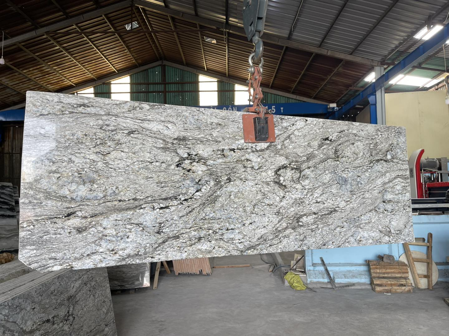 Kho Đá Hoa Cương Quốc Duy Sài Gòn 