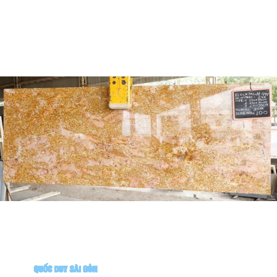 Đá hoa cương Vàng Hoàng Gia (Royal Gold Granite)